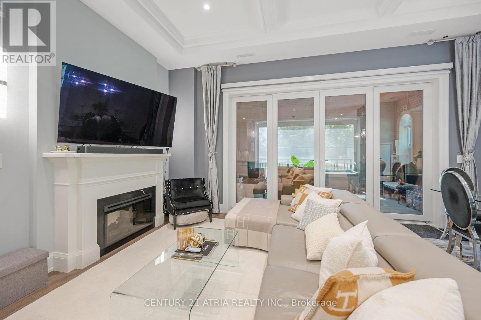102 - 208 Main Street, Markham (Unionville), Ontario  L3R 6G8 - Photo 4 - N12155023