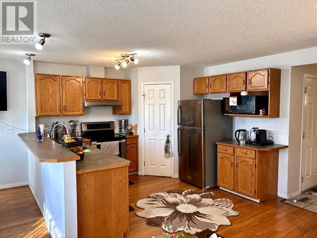 Property at 102 Hidden Creek Rise NW image 5