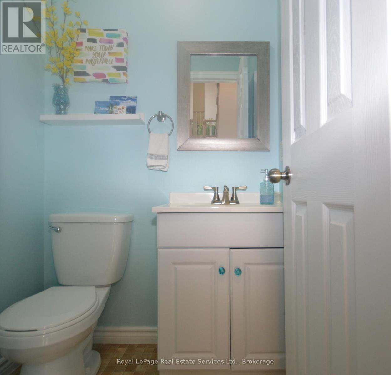 14 - 10 Baker Street, Wasaga Beach, Ontario  L9Z 2H1 - Photo 15 - S12090908