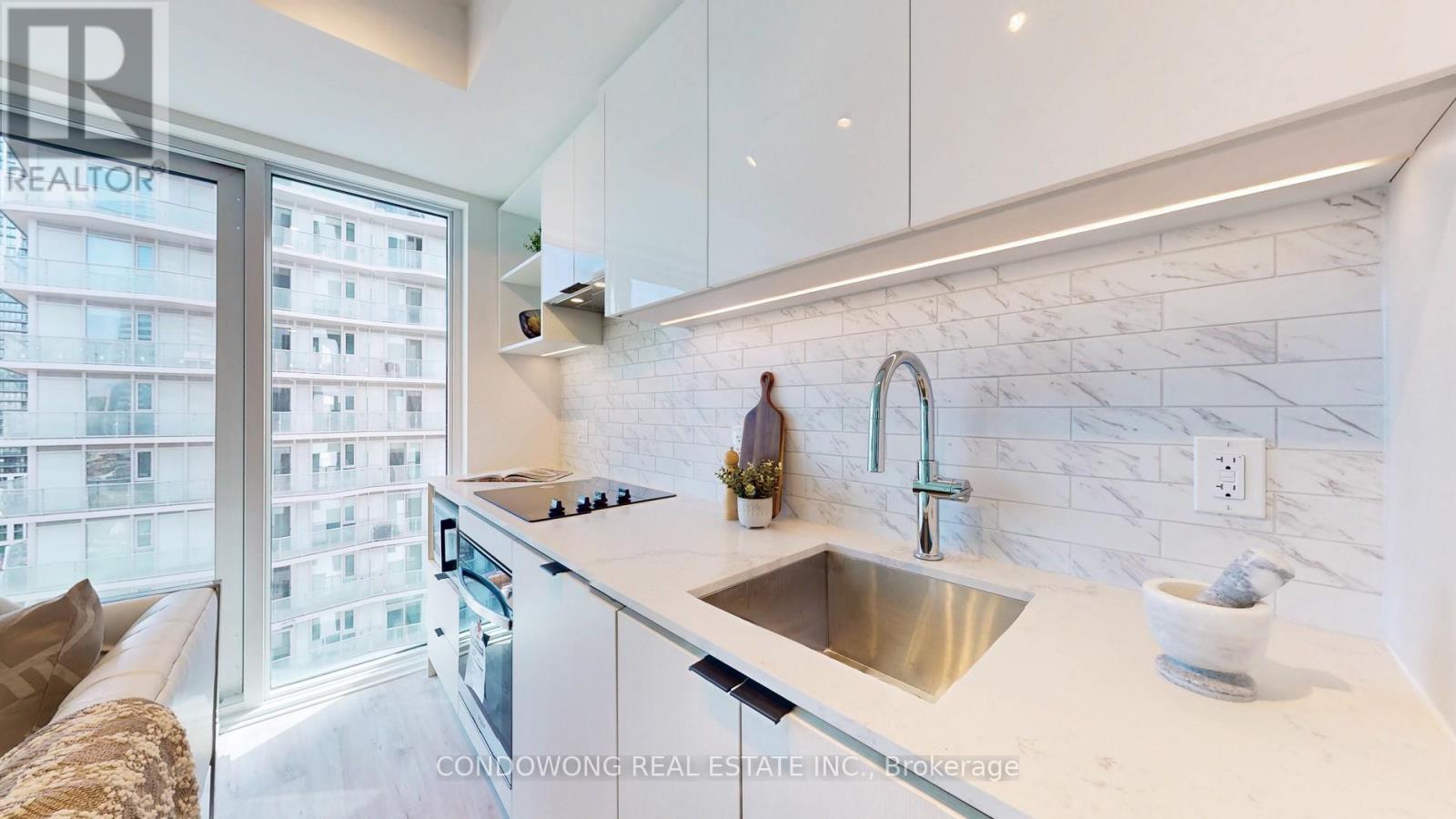 1706 - 252 Church Street, Toronto, Ontario  M5B 0E6 - Photo 6 - C12122649