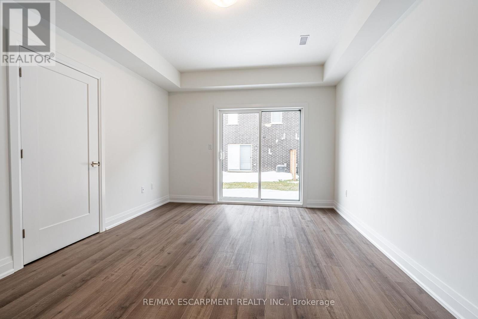 20 Clear Valley Lane, Hamilton, Ontario  L0R 1W0 - Photo 20 - X12157063