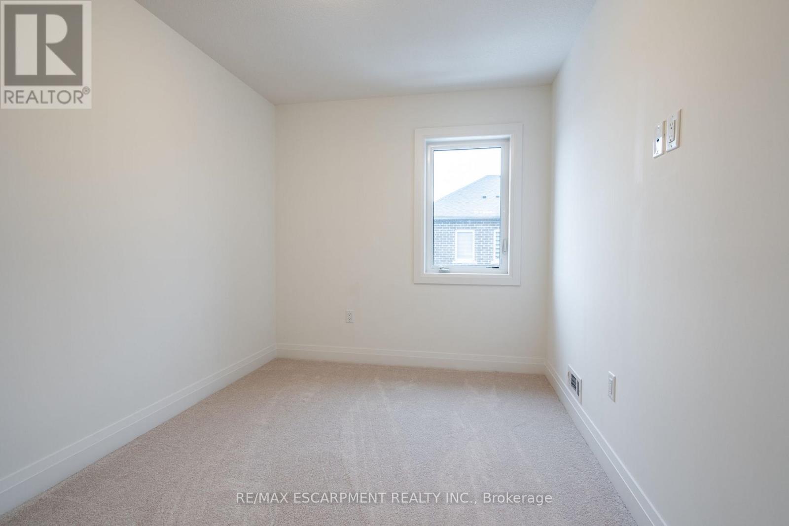 20 Clear Valley Lane, Hamilton, Ontario  L0R 1W0 - Photo 29 - X12157063