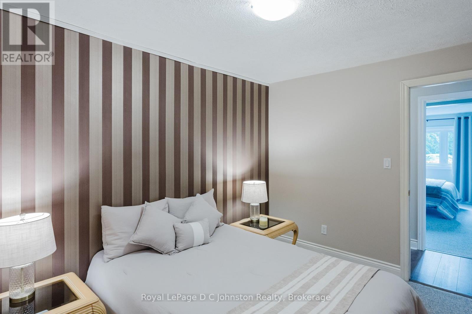 62 Grey Street N, Saugeen Shores, Ontario  N0H 2L0 - Photo 31 - X12157097