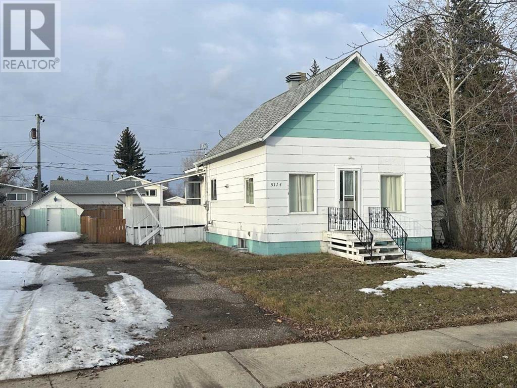 5114 48 Avenue, Forestburg, Alberta  T0B 1N0 - Photo 1 - A2206448