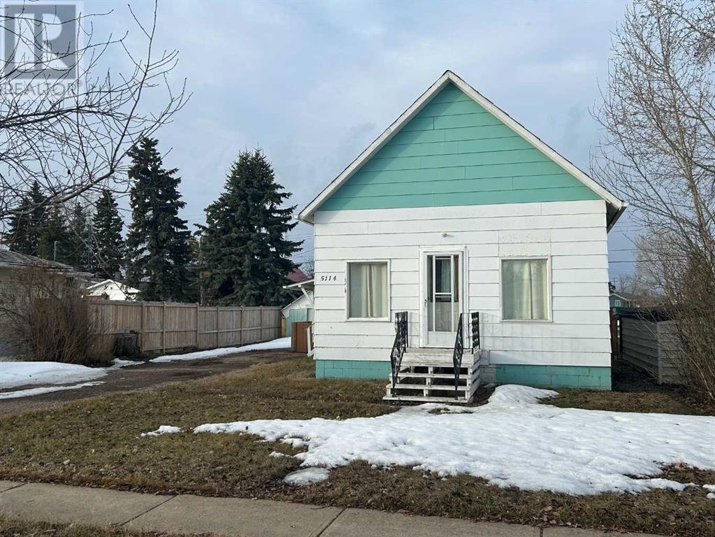 5114 48 Avenue, Forestburg, Alberta  T0B 1N0 - Photo 2 - A2206448