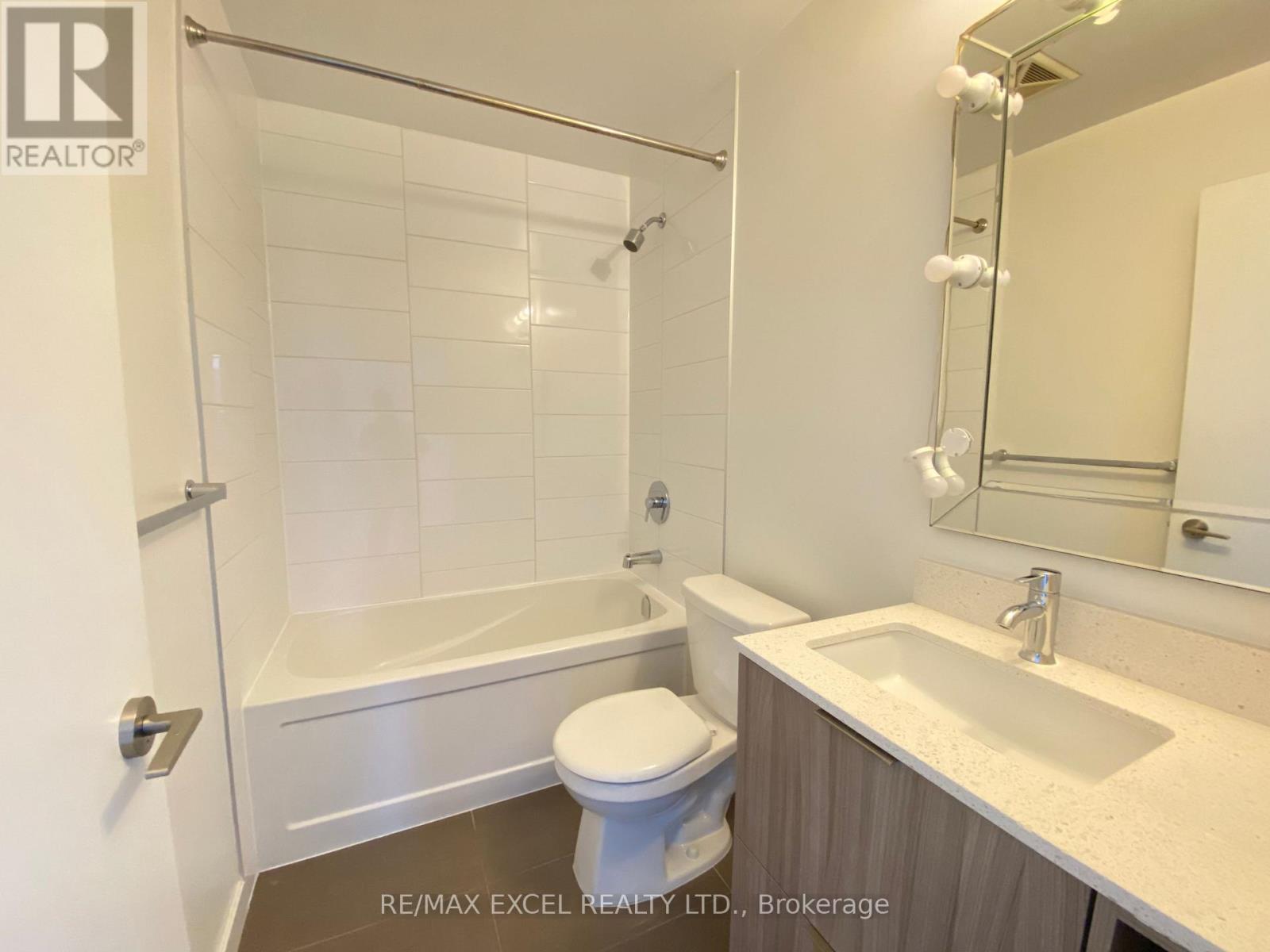 311 - 50 Forest Manor Road, Toronto, Ontario  M2J 1M6 - Photo 9 - C12157072