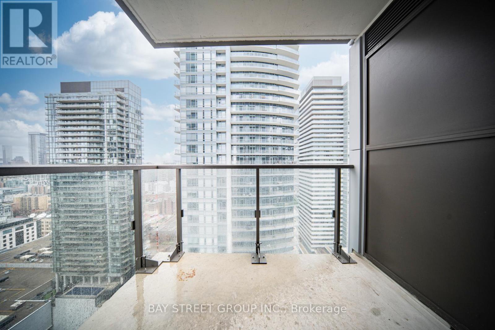 3305 - 8 Widmer Street, Toronto, Ontario  M5V 2E7 - Photo 32 - C12157073