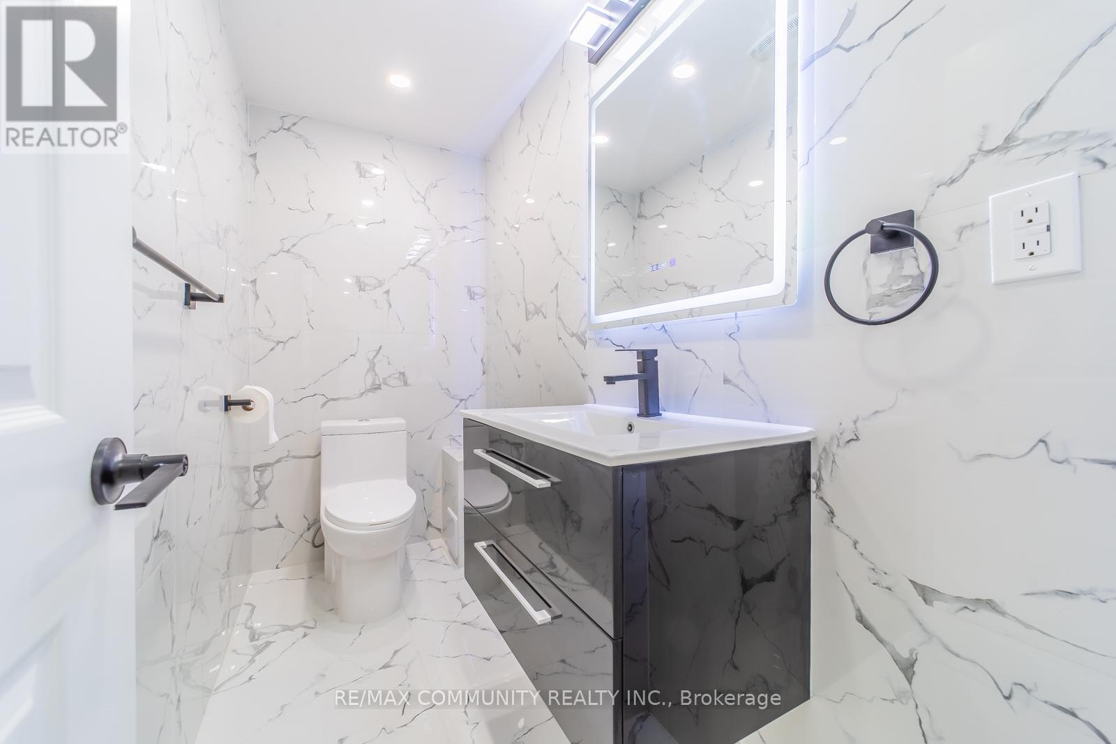 3 Sivyer Crescent, Ajax, Ontario  L1Z 2A6 - Photo 7 - E12157069