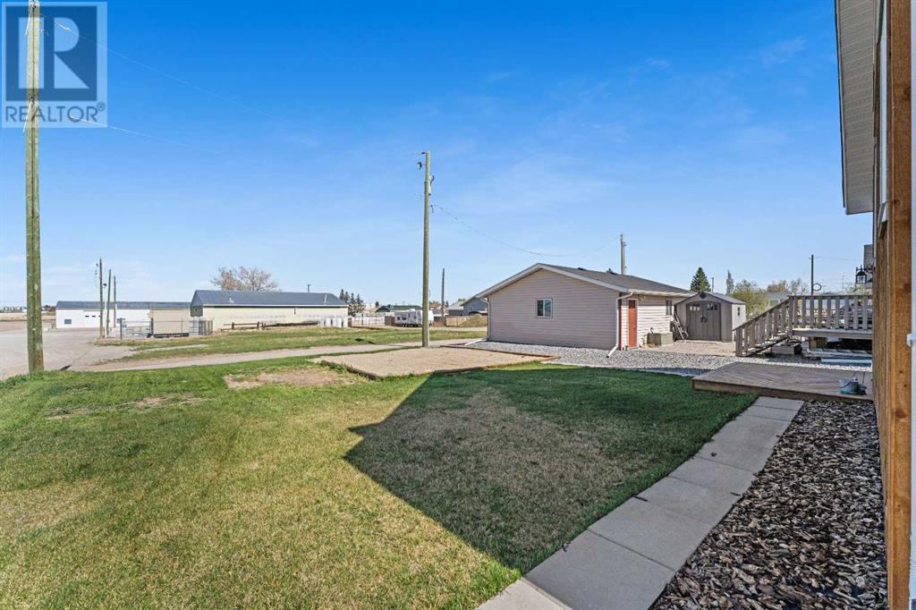 418 3 Avenue N, Vulcan, Alberta  T0L 2B0 - Photo 36 - A2217472