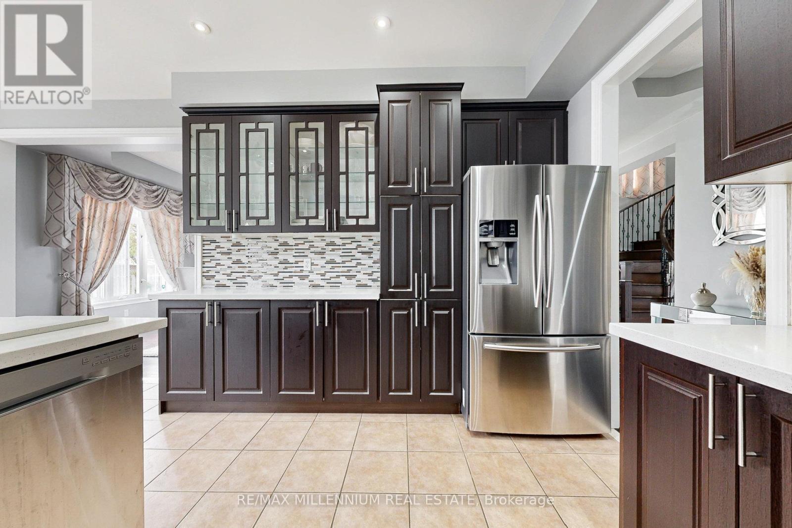 1 Pine Landing Trail, Brampton, Ontario  L6R 3H4 - Photo 16 - W12157084