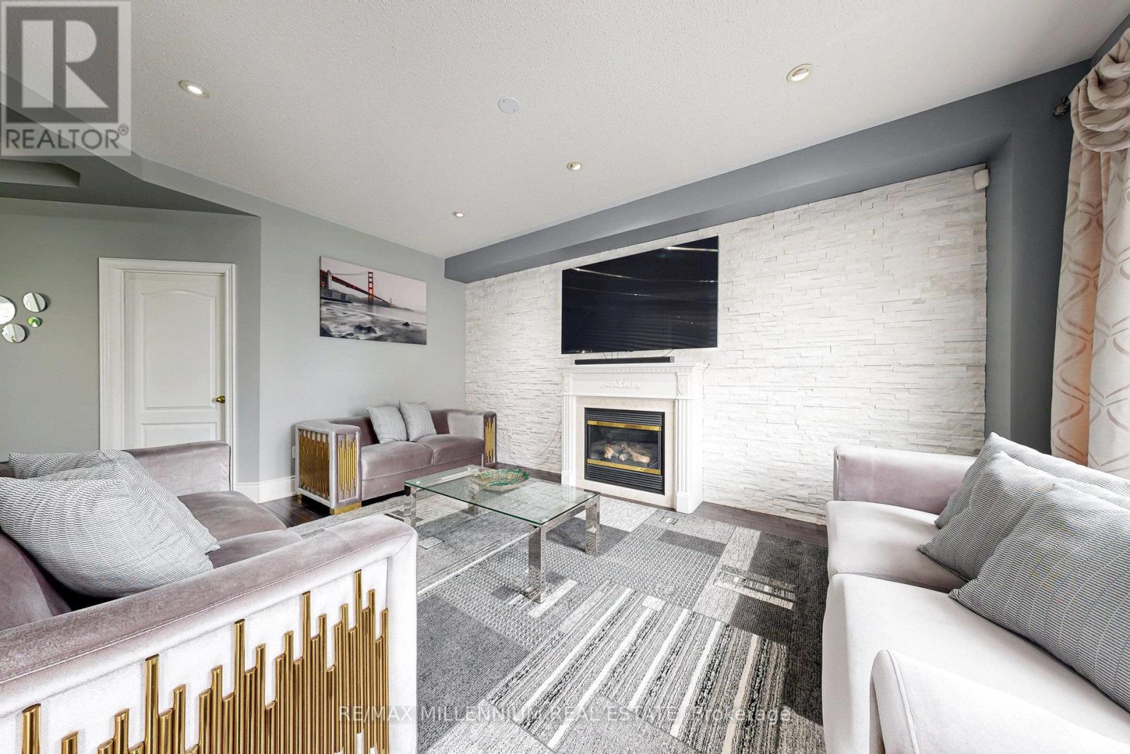 1 Pine Landing Trail, Brampton, Ontario  L6R 3H4 - Photo 19 - W12157084