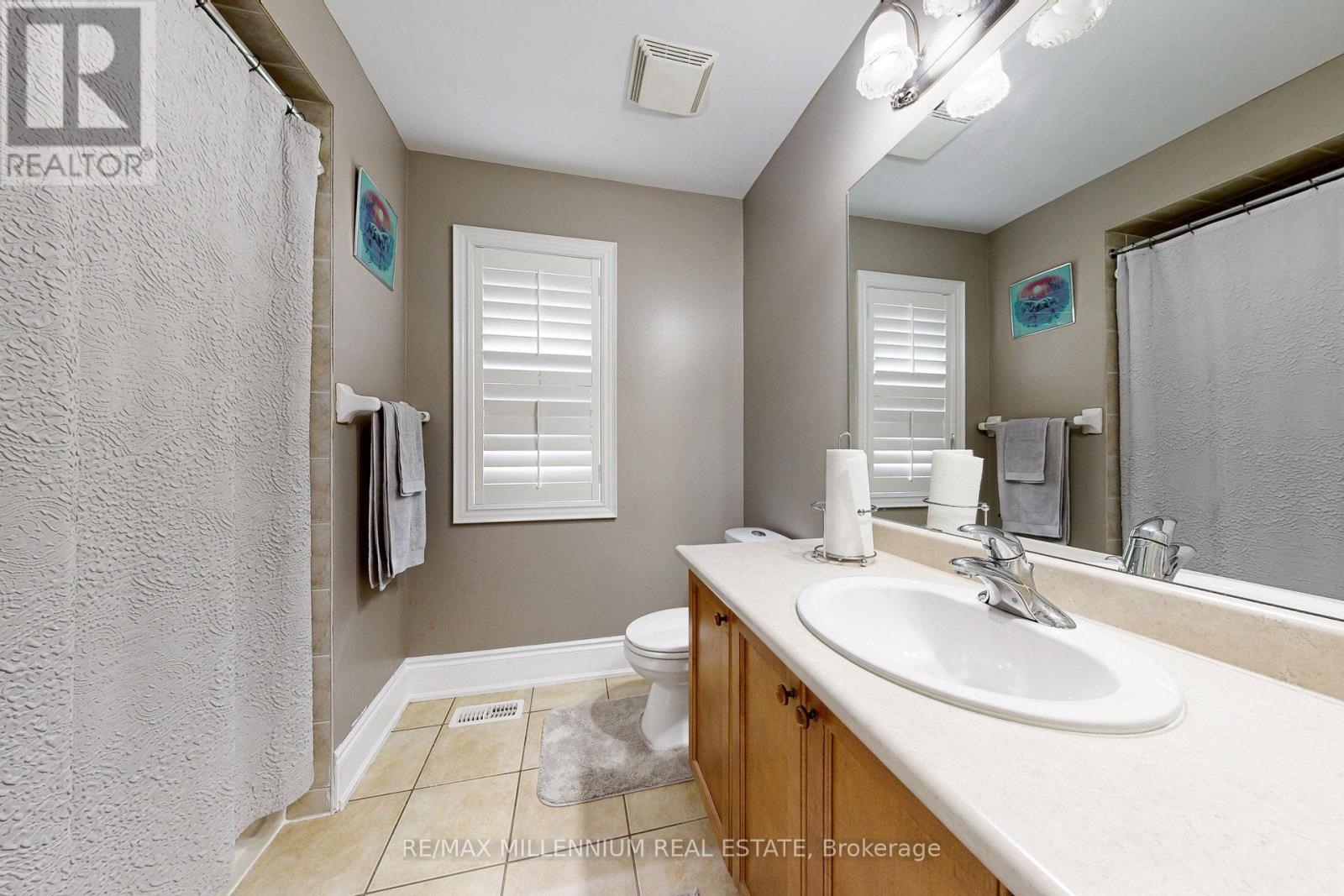 1 Pine Landing Trail, Brampton, Ontario  L6R 3H4 - Photo 30 - W12157084