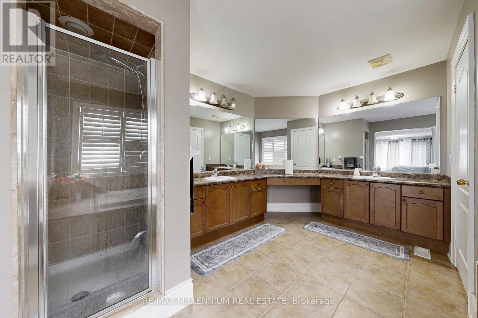 1 Pine Landing Trail, Brampton, Ontario  L6R 3H4 - Photo 35 - W12157084