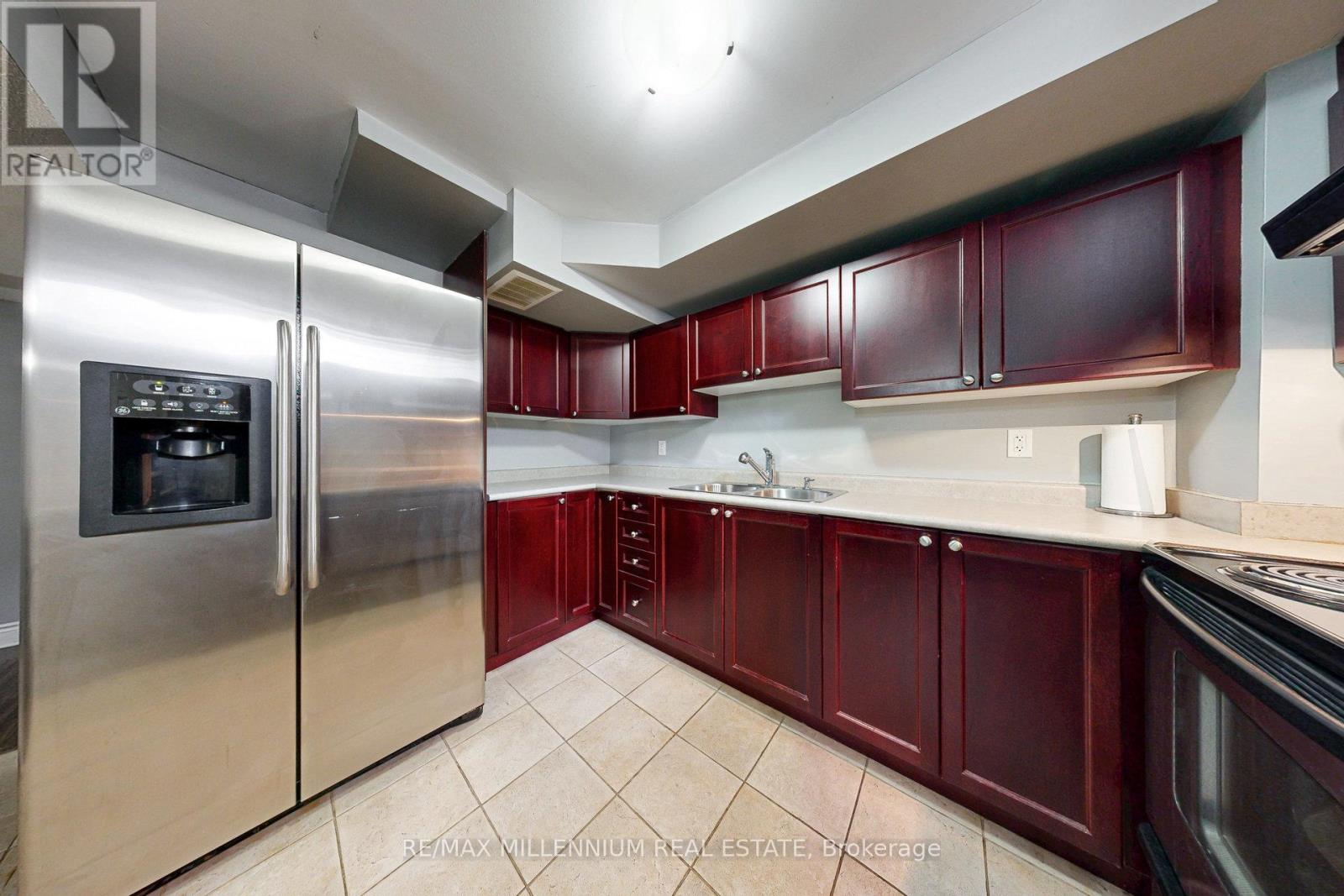 1 Pine Landing Trail, Brampton, Ontario  L6R 3H4 - Photo 41 - W12157084