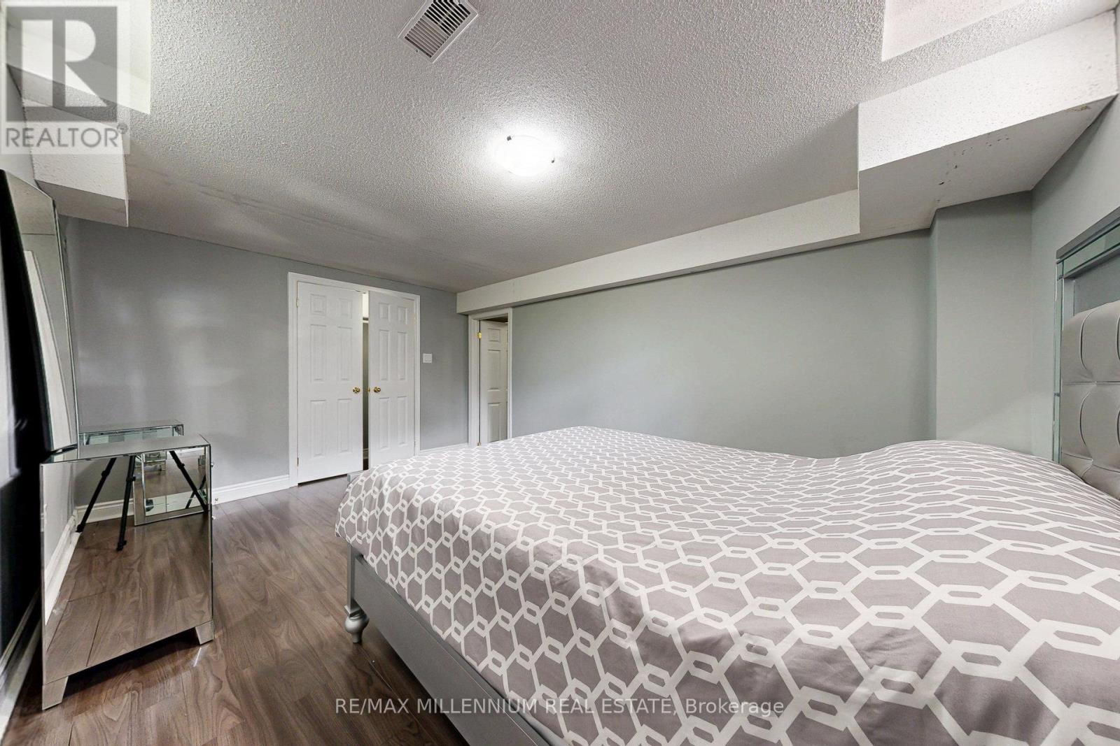 1 Pine Landing Trail, Brampton, Ontario  L6R 3H4 - Photo 43 - W12157084