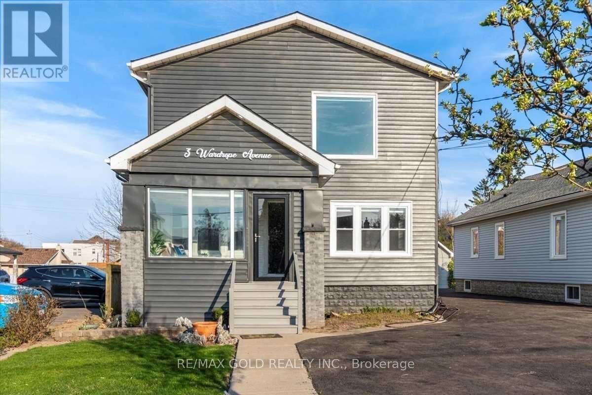 3 Wardrope Avenue, Hamilton, Ontario  L8G 1R9 - Photo 1 - X12157074