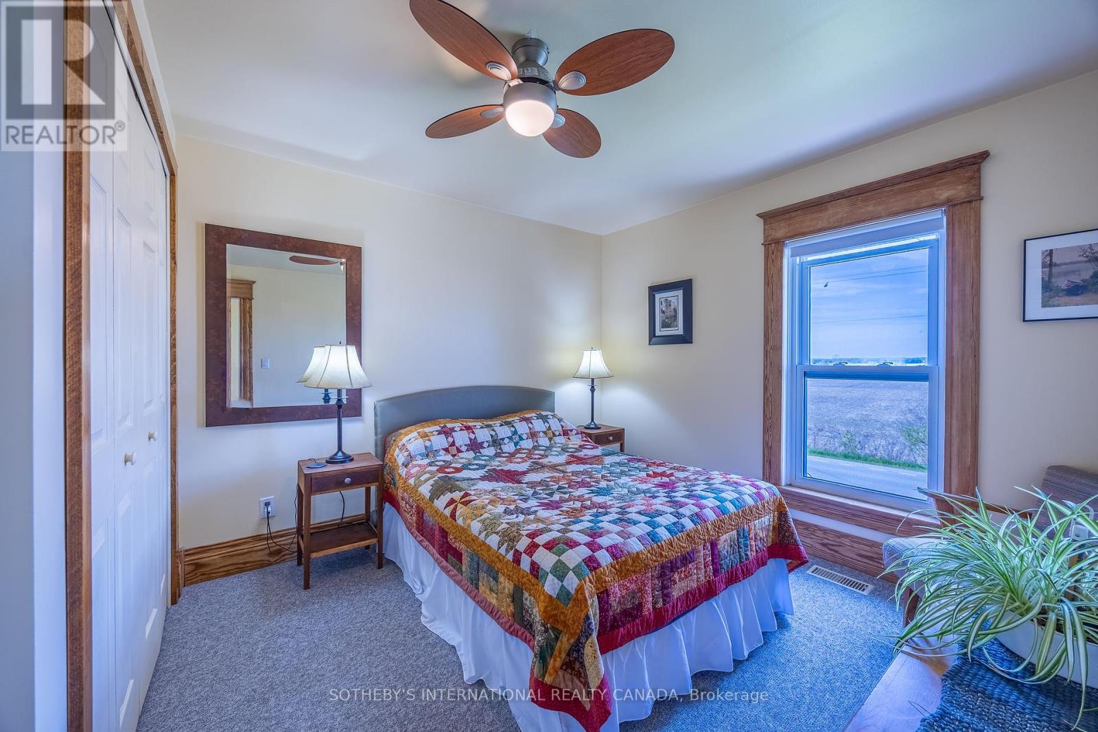 1698 Lakeshore Road, Norfolk, Ontario  N0E 1M0 - Photo 16 - X12157099