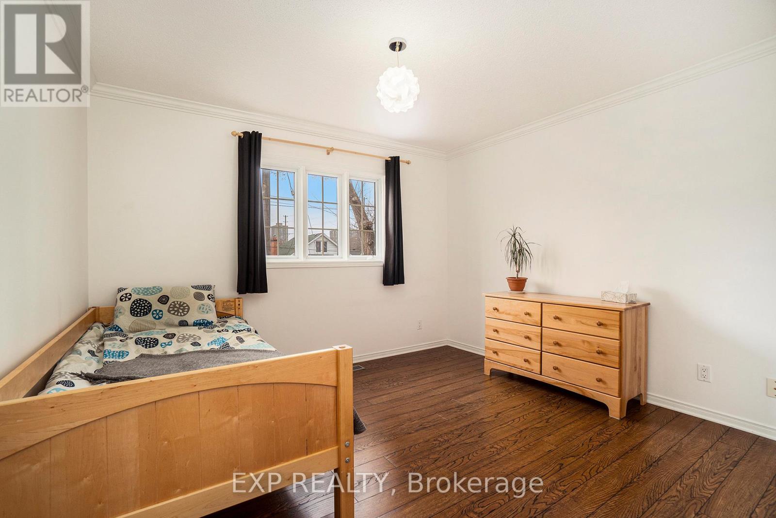 291 Carleton Avenue, Ottawa, Ontario  K1Y 0J7 - Photo 24 - X12123459