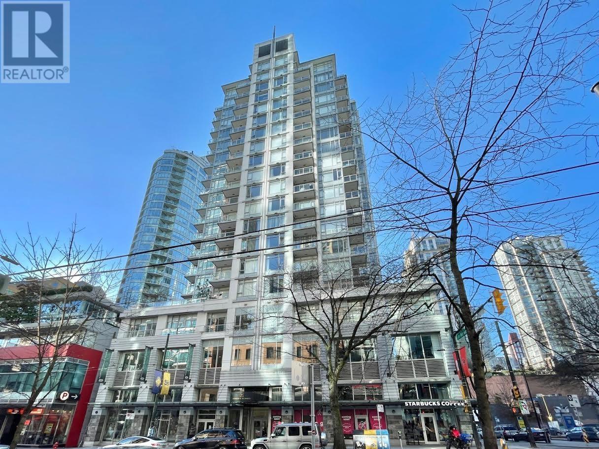 703 480 ROBSON STREET, Vancouver, British Columbia