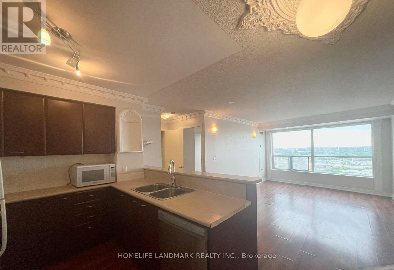 2609 - 38 Lee Centre Drive, Toronto, Ontario  M1H 3J7 - Photo 4 - E12081748
