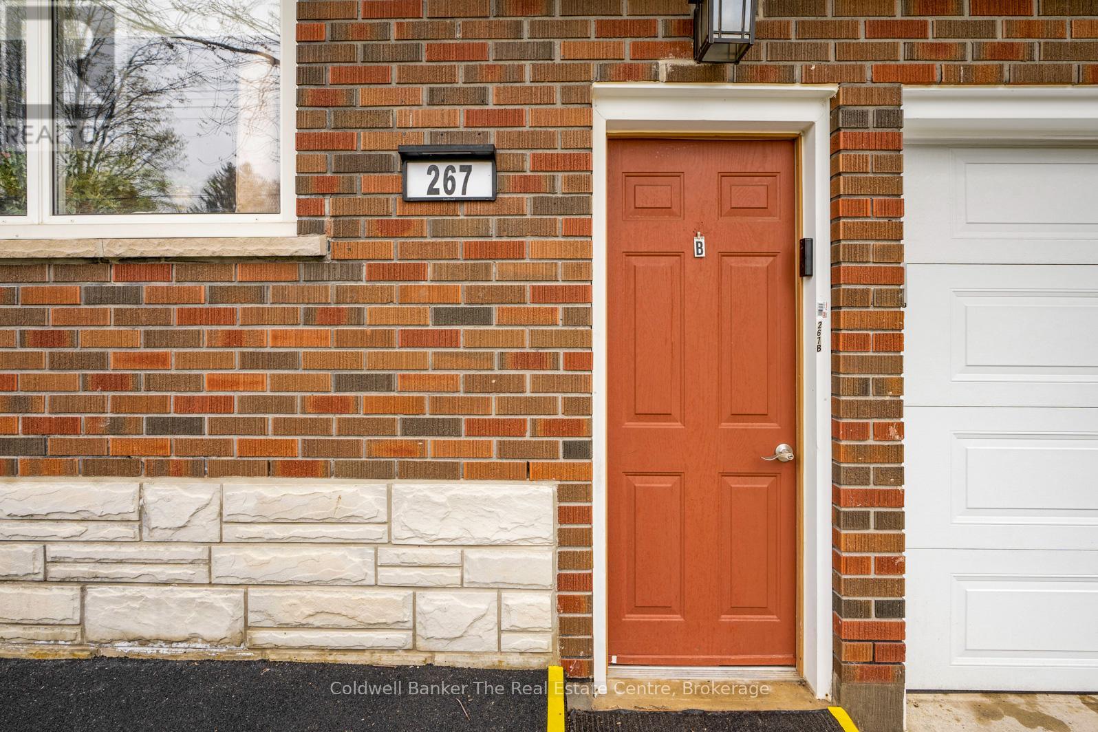 Property at 267 JOHN STREET image 4