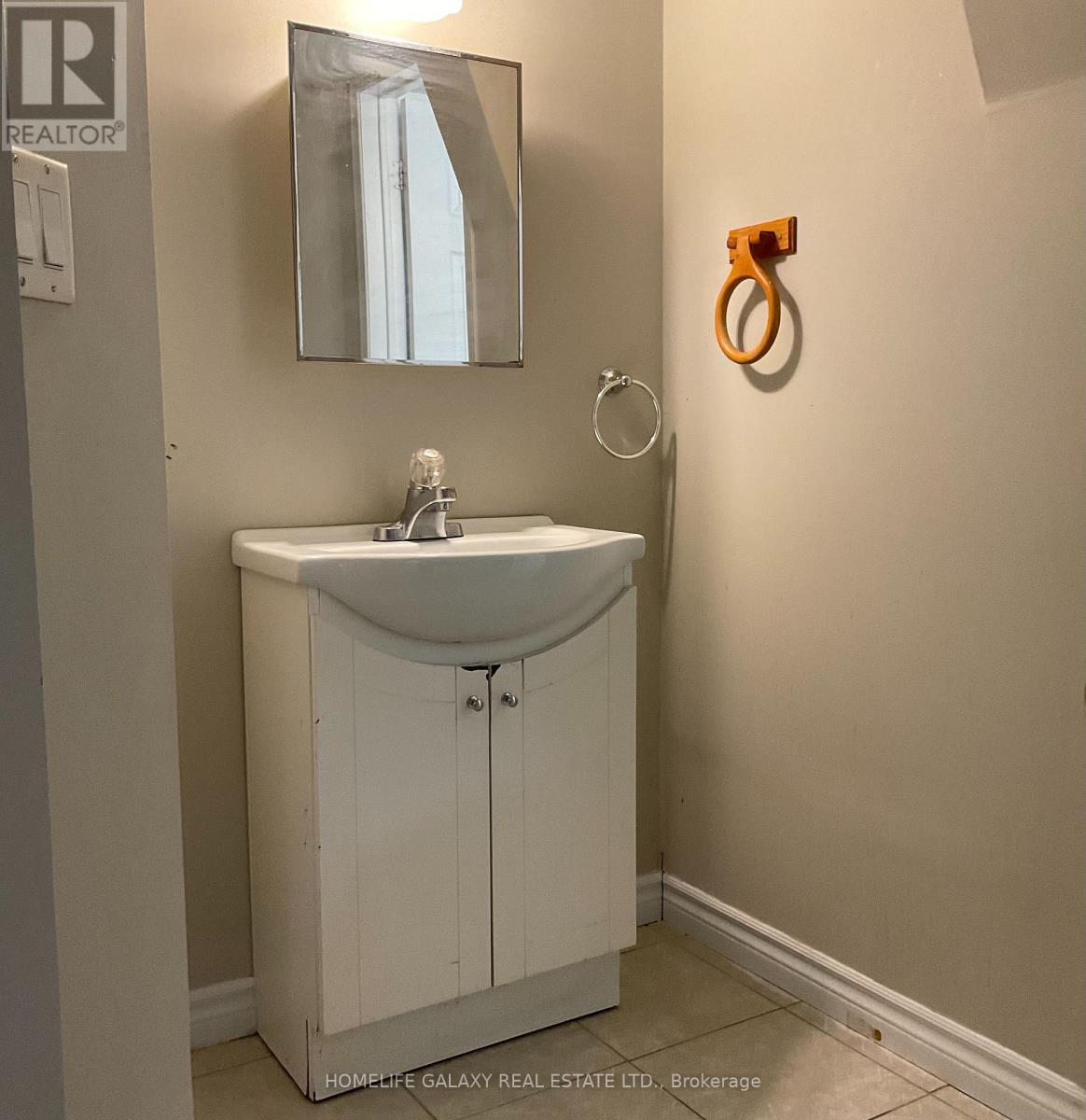 Bsmt - 5488 Loonlake Avenue, Mississauga, Ontario  L5V 2J6 - Photo 7 - W12157068