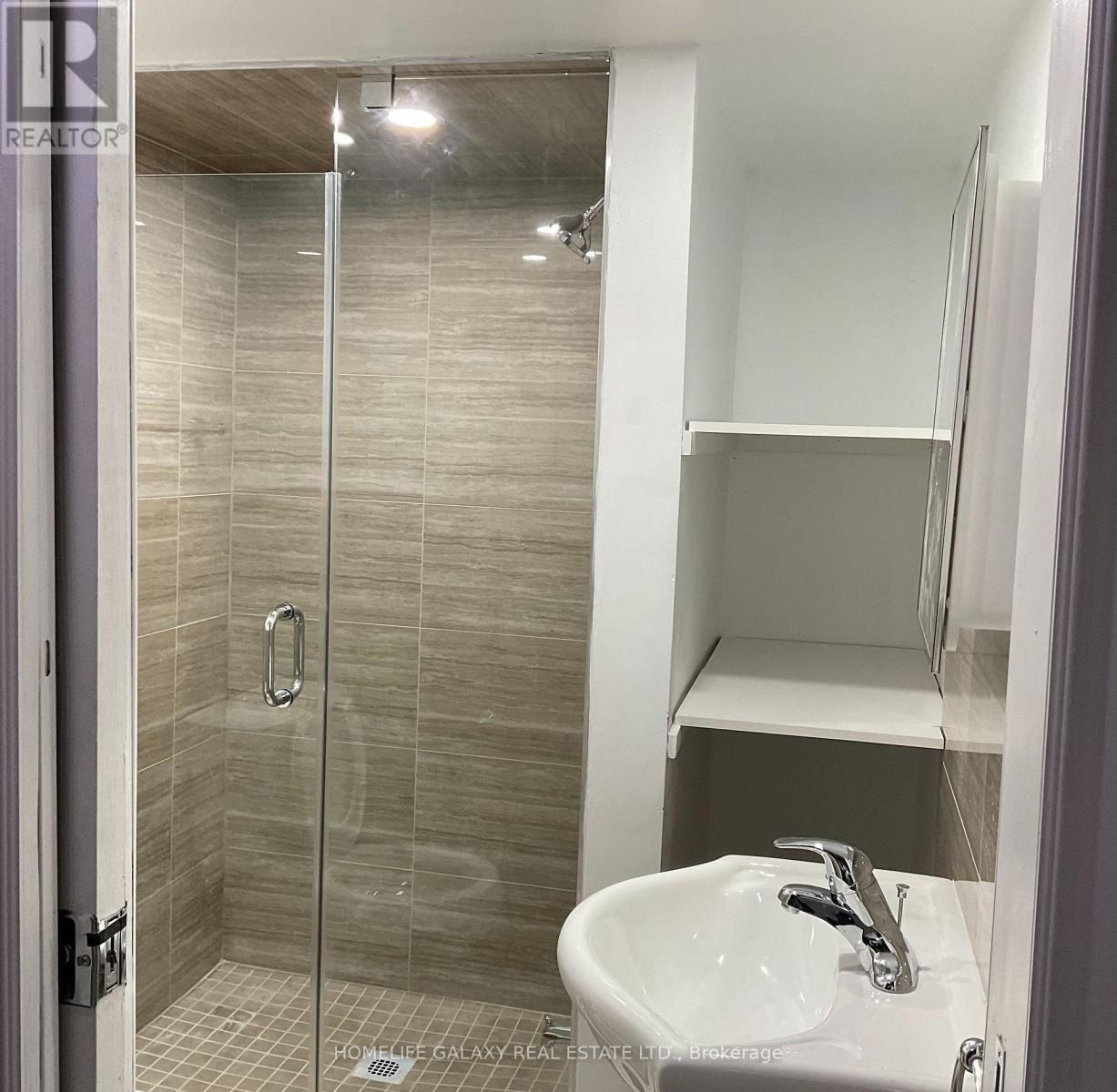 Bsmt - 5488 Loonlake Avenue, Mississauga, Ontario  L5V 2J6 - Photo 8 - W12157068