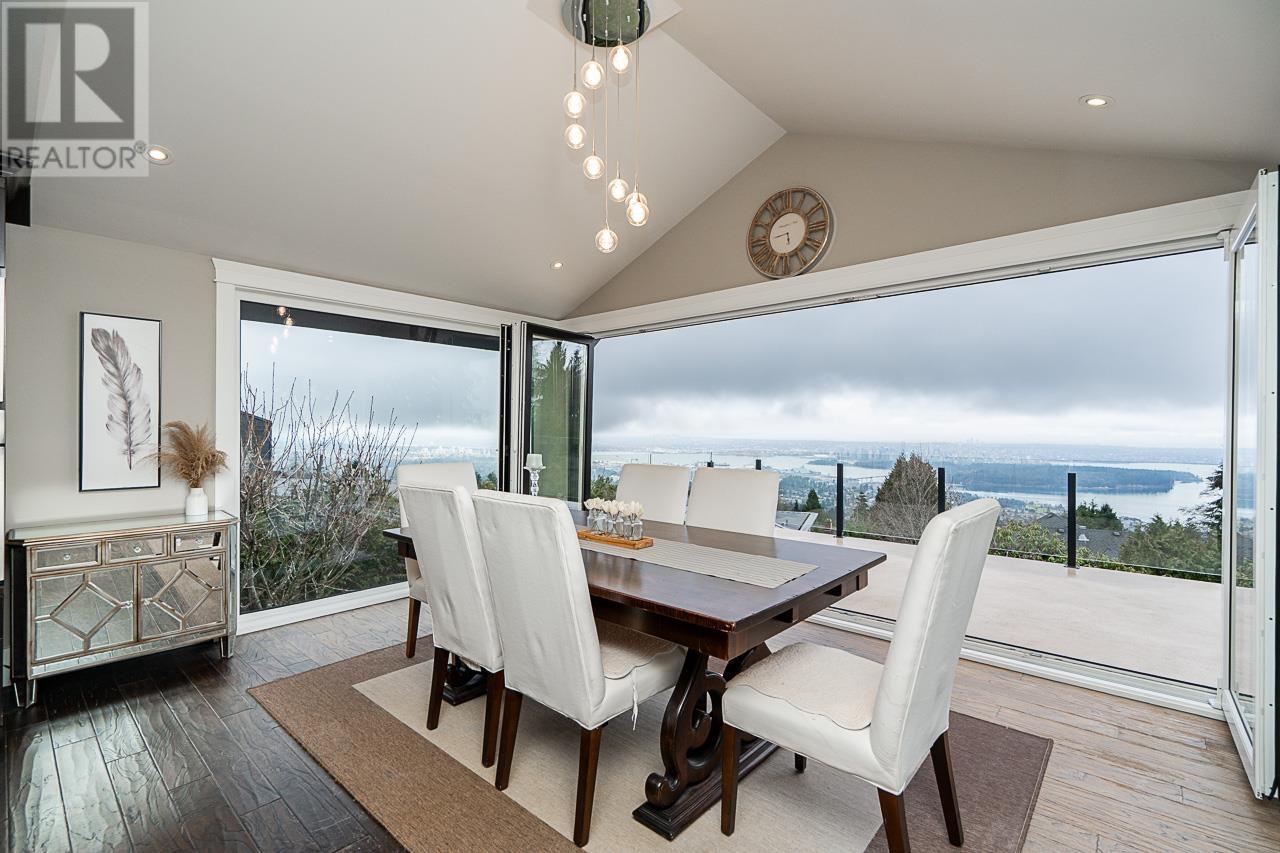 1575 Chartwell Drive, West Vancouver, British Columbia  V7S 2R9 - Photo 3 - R2998570