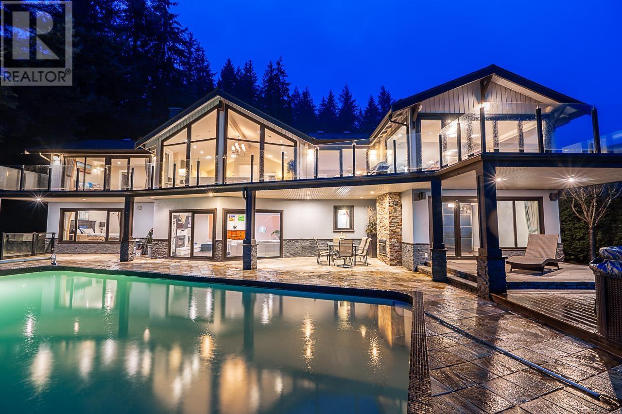 1575 CHARTWELL DRIVE, West Vancouver, British Columbia