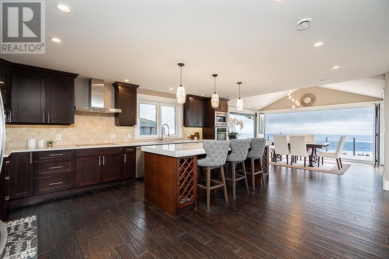 1575 Chartwell Drive, West Vancouver, British Columbia  V7S 2R9 - Photo 2 - R2998570