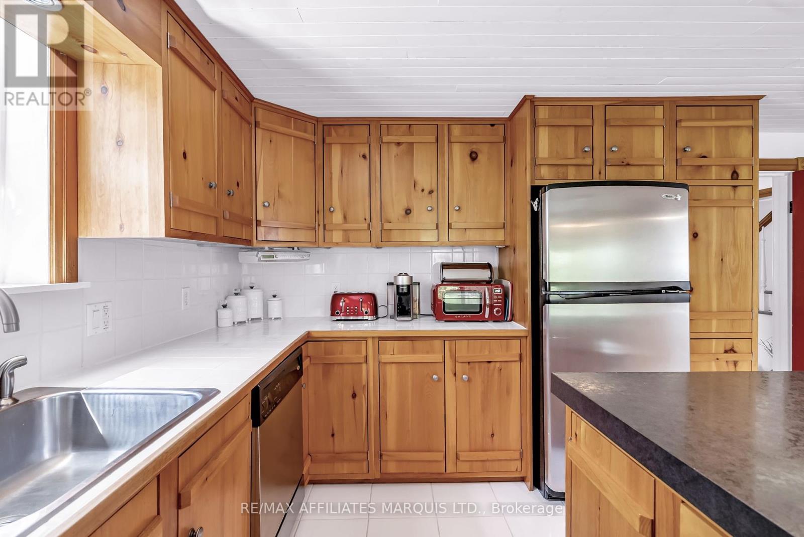 19662 John Street, South Glengarry, Ontario  K0C 2J0 - Photo 9 - X12157121