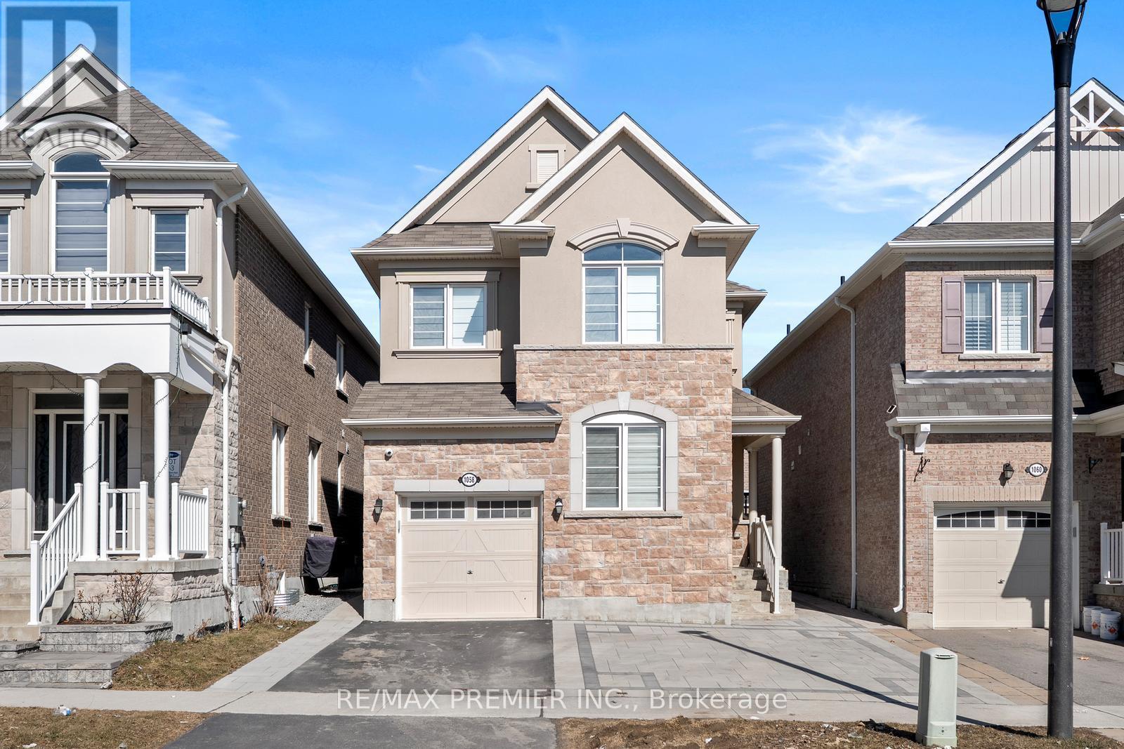 LOWER - 1058 CAMEO STREET, Pickering, Ontario