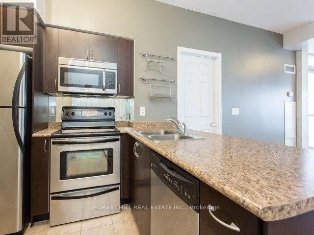 3305 - 388 Prince Of Wales Drive, Mississauga, Ontario  L5B 0A1 - Photo 8 - W12137537