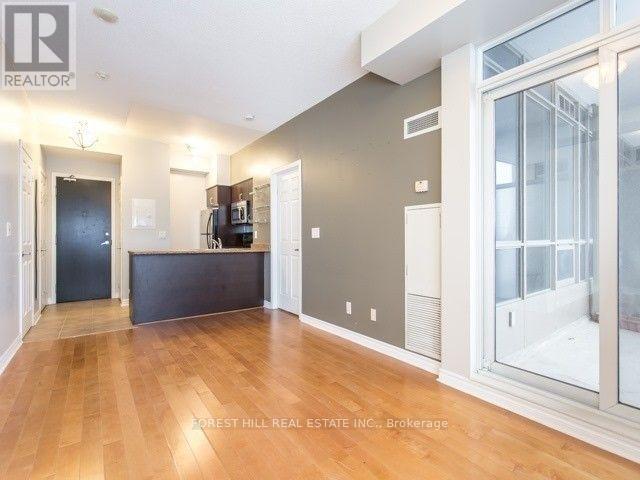 3305 - 388 Prince Of Wales Drive, Mississauga, Ontario  L5B 0A1 - Photo 5 - W12137537