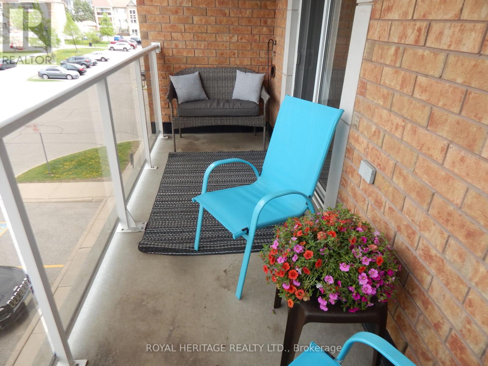 307 - 132 Aspen Springs Drive, Clarington, Ontario  L1C 0H1 - Photo 9 - E12153494