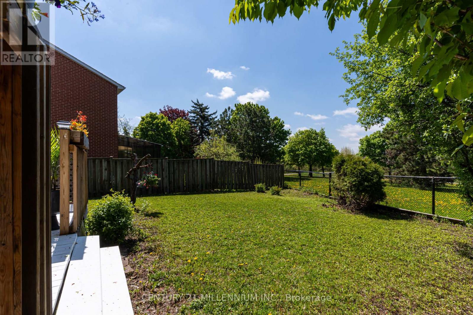 56 Nuttall Street, Brampton, Ontario  L6S 4V4 - Photo 37 - W12157136