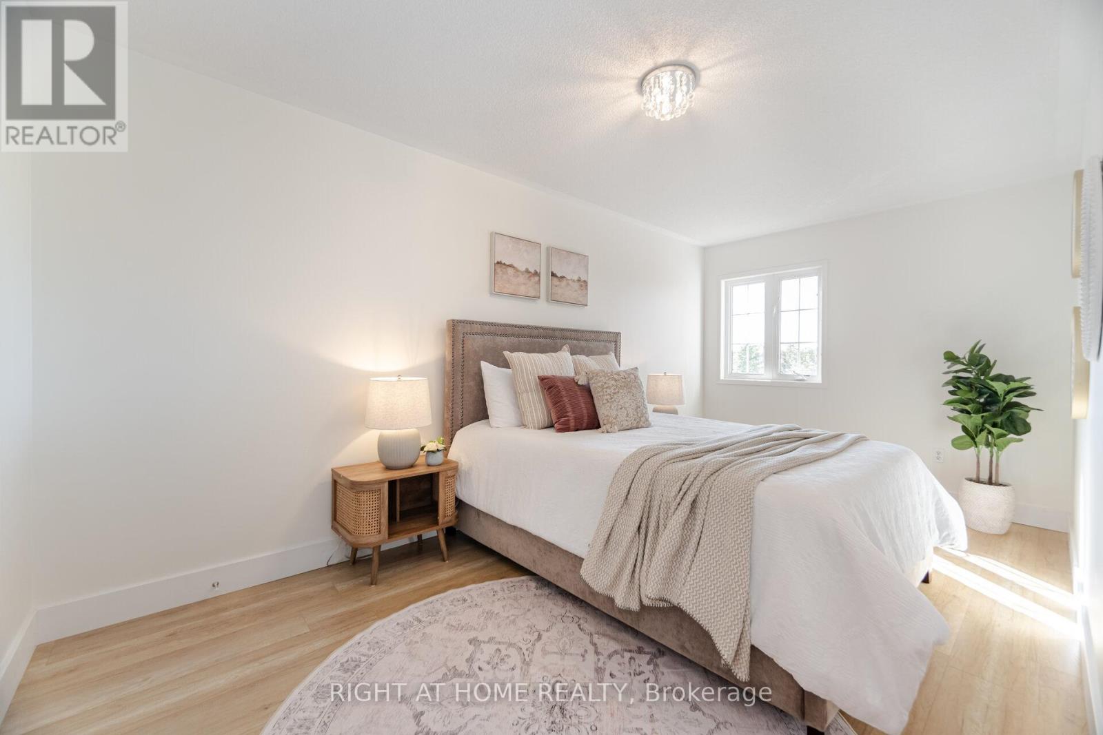 514 Huntington Ridge Drive, Mississauga (Hurontario), Ontario  L5R 2X7 - Photo 36 - W12157147