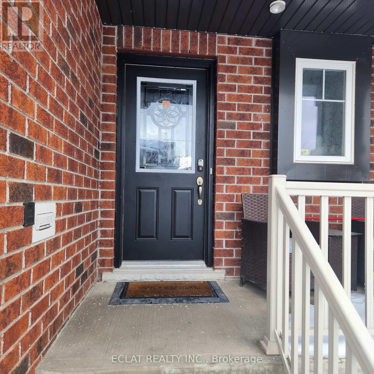 23 Riehm Street, Kitchener, Ontario  N2E 4L1 - Photo 2 - X12121577
