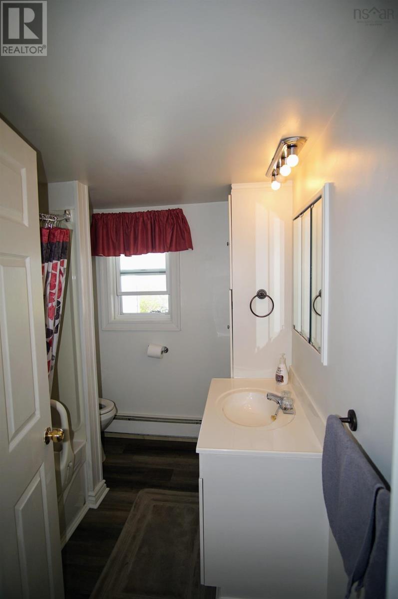 84 George Street, Shelburne, Nova Scotia  B0T 1W0 - Photo 27 - 202511431