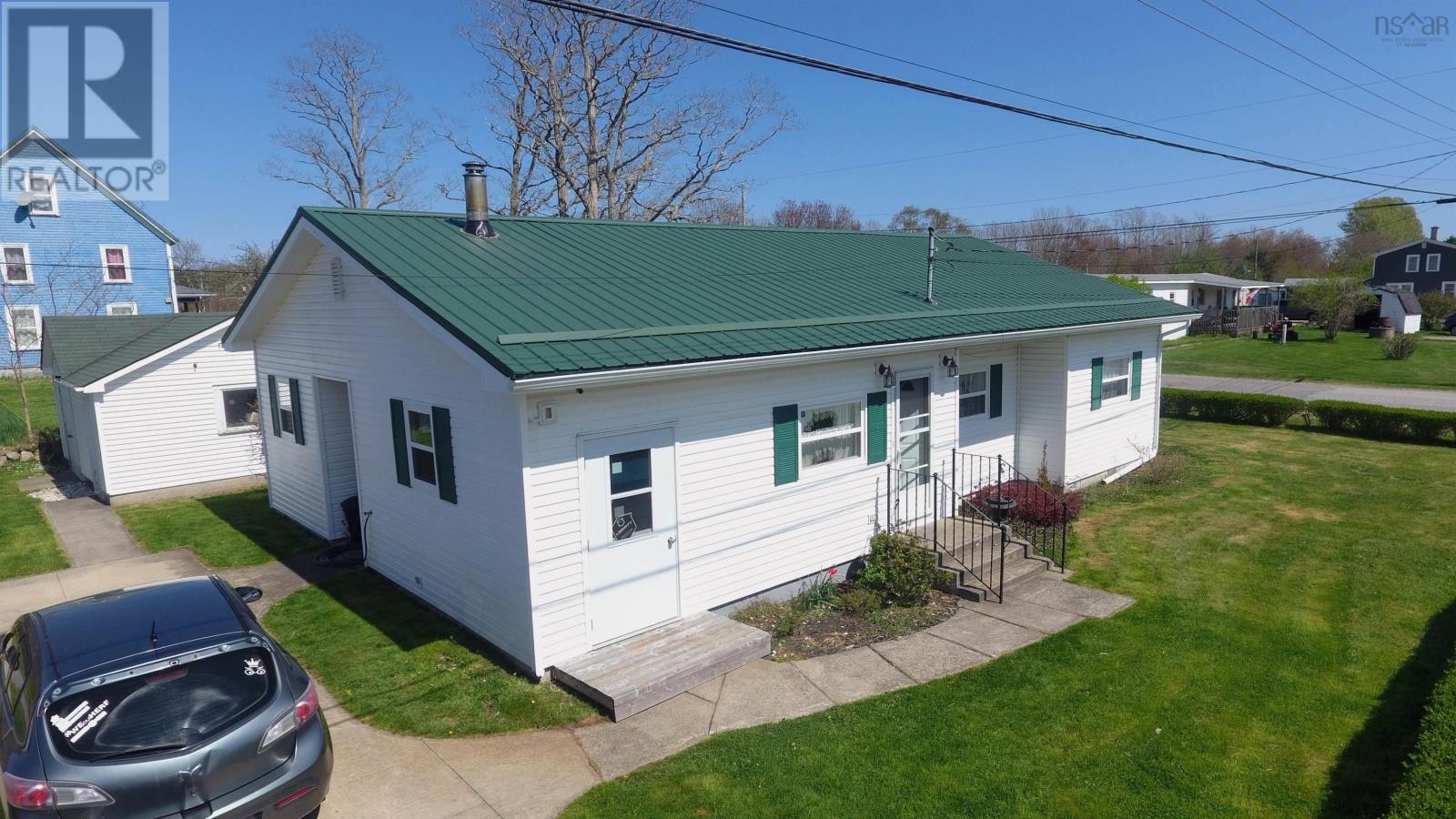 84 George Street, Shelburne, Nova Scotia  B0T 1W0 - Photo 5 - 202511431