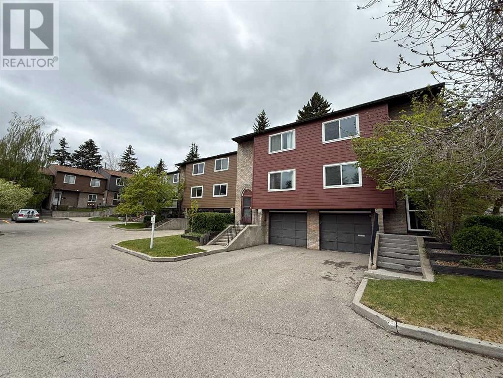 Property at 22, 210 86 Avenue SE image 2