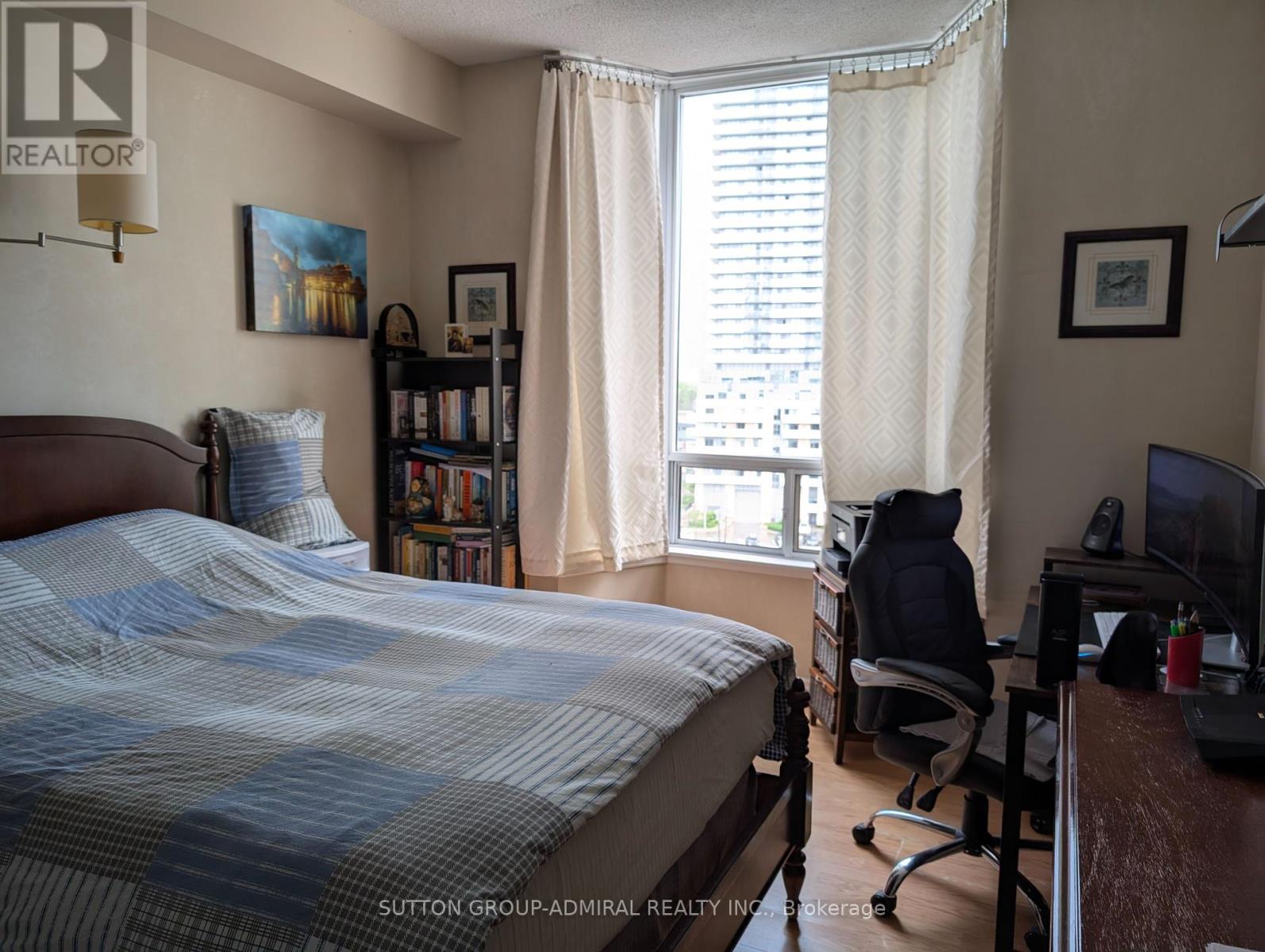 1103 - 2088 Lawrence Avenue W, Toronto, Ontario  M9N 3Z9 - Photo 3 - W12155304