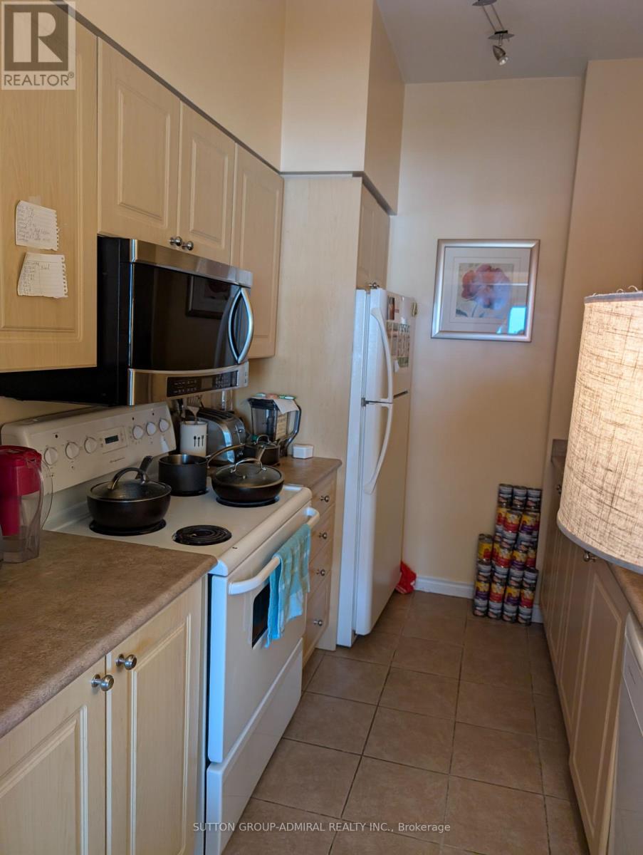 1103 - 2088 Lawrence Avenue W, Toronto, Ontario  M9N 3Z9 - Photo 6 - W12155304