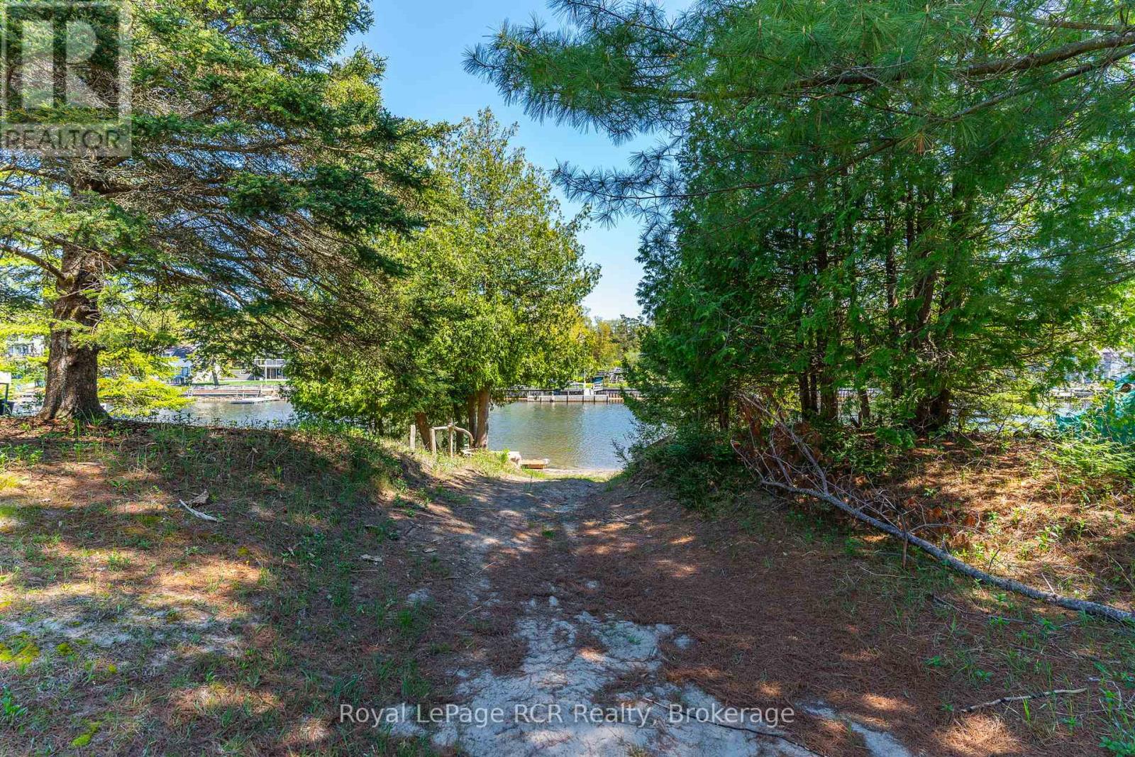 31 Sog-Je-Wa-Sa Drive, Native Leased Lands, Ontario  N0H 2G0 - Photo 32 - X12156821