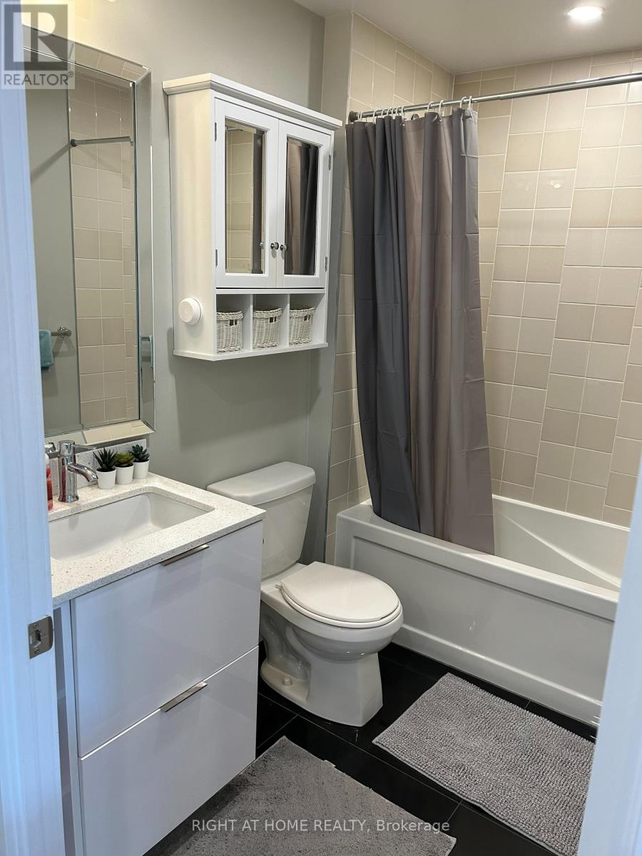 0225 - 52 Forest Manor Road, Toronto, Ontario  M2J 0E2 - Photo 17 - C12157155
