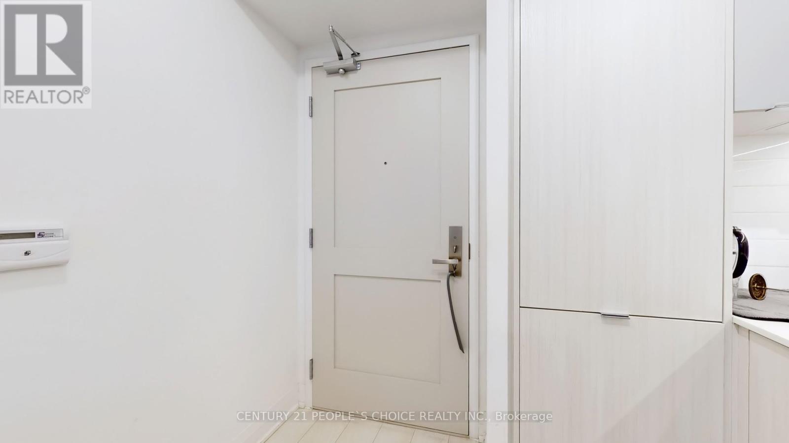 827 - 26 Gibbs Road, Toronto (Islington-City Centre West), Ontario  M9B 0E3 - Photo 13 - W12157166