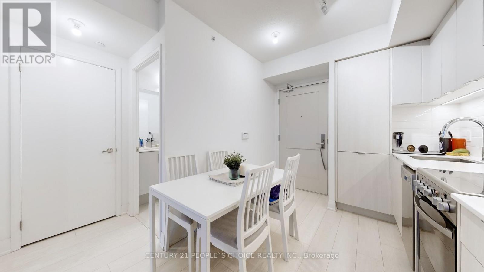 827 - 26 Gibbs Road, Toronto (Islington-City Centre West), Ontario  M9B 0E3 - Photo 21 - W12157166