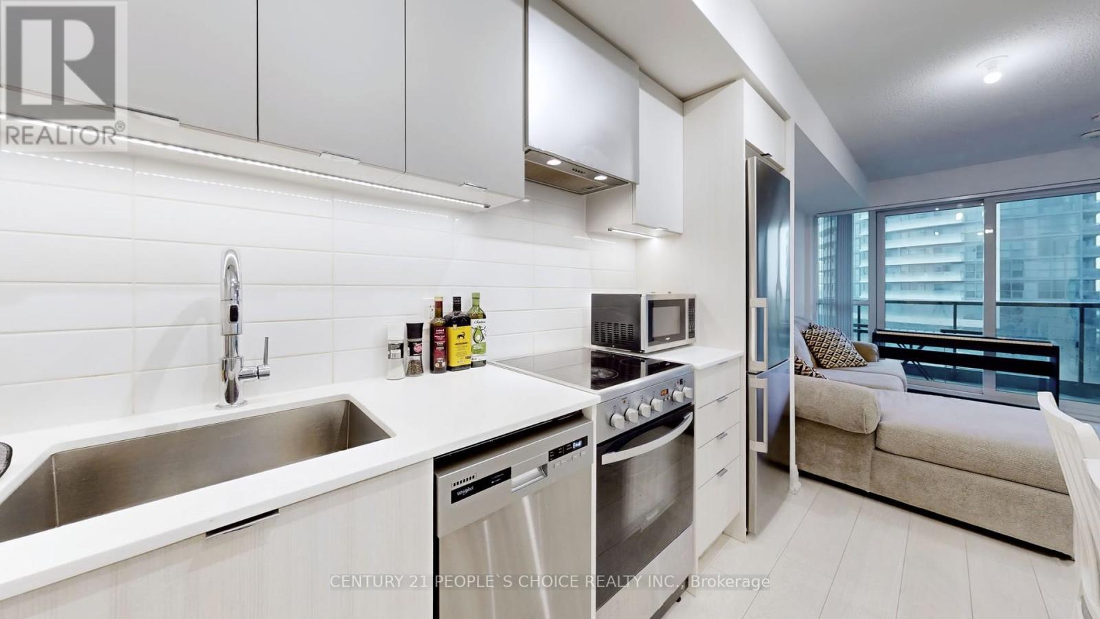 827 - 26 Gibbs Road, Toronto (Islington-City Centre West), Ontario  M9B 0E3 - Photo 23 - W12157166
