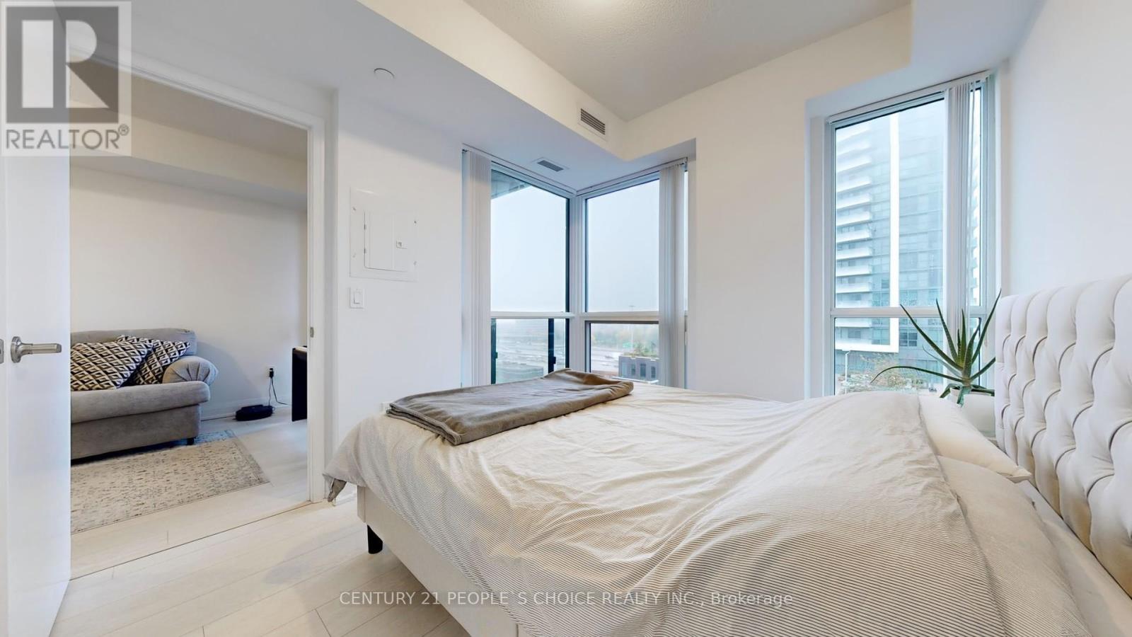 827 - 26 Gibbs Road, Toronto (Islington-City Centre West), Ontario  M9B 0E3 - Photo 27 - W12157166