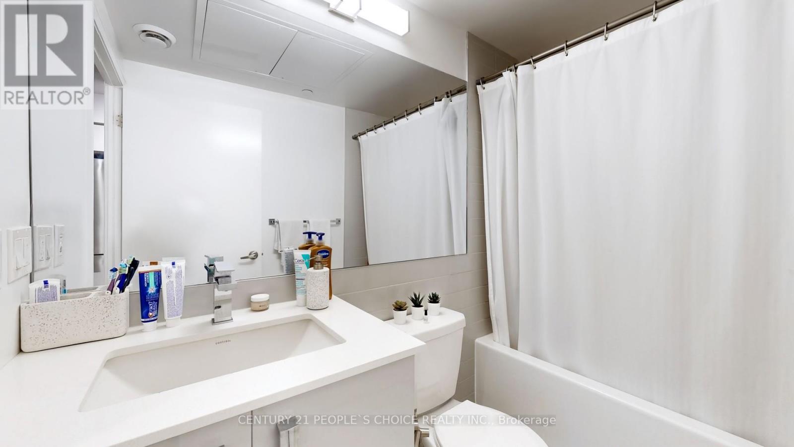 827 - 26 Gibbs Road, Toronto (Islington-City Centre West), Ontario  M9B 0E3 - Photo 29 - W12157166